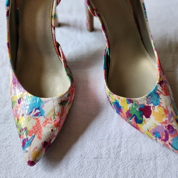 a.n.a. Floral Cut Out Snakeskin print under Stiletto Sz. 9 Heels - Picture 4 of 10